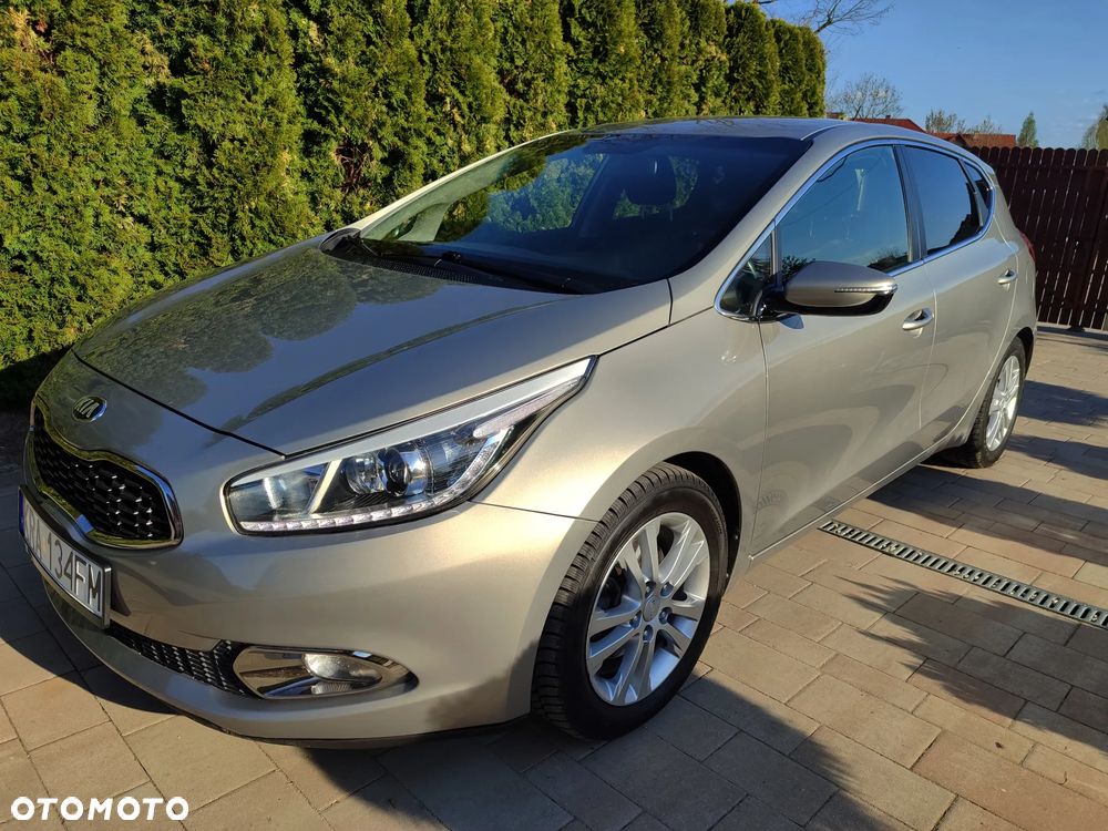 Kia Ceed 1.4 CVVT Attract - 8