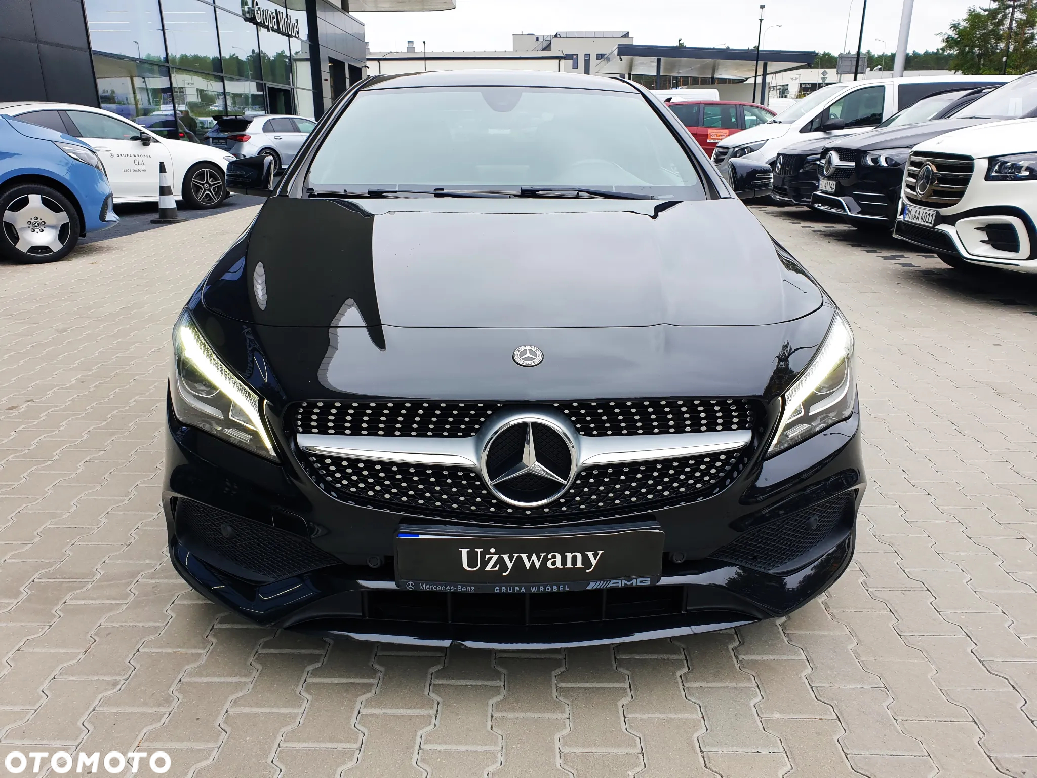 Mercedes-Benz CLA 180 7G-DCT AMG Line - 2