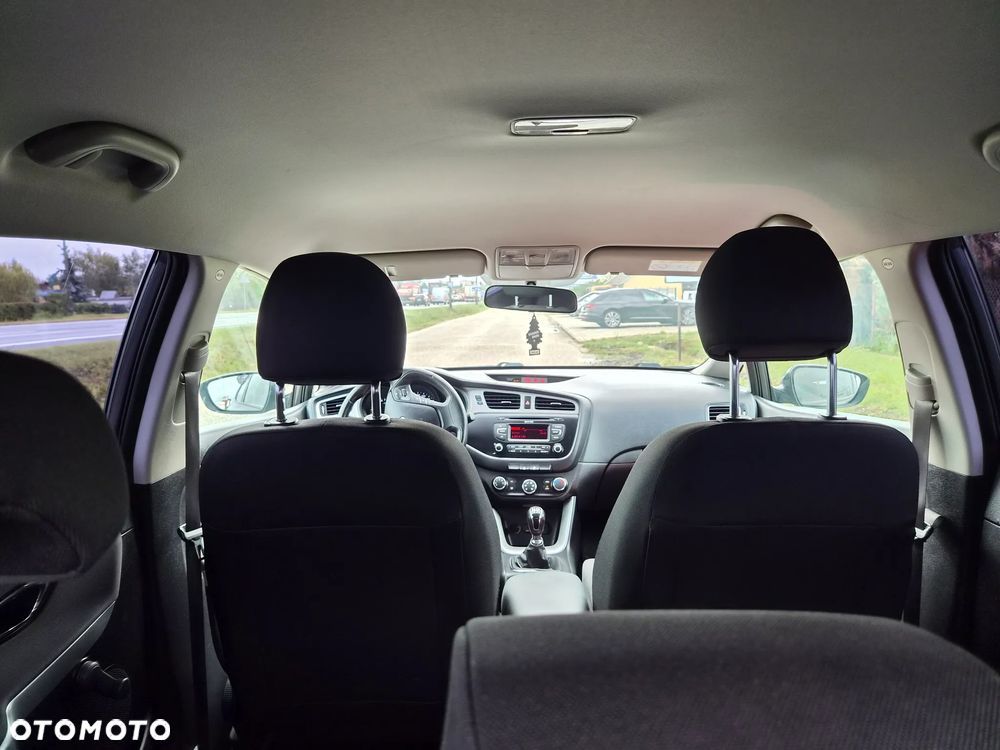 Kia Ceed 1.4 CVVT Attract - 25