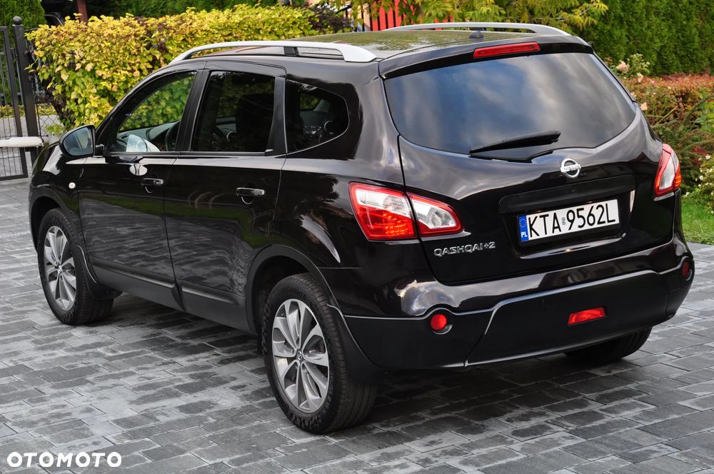 Nissan Qashqai+2 - 12