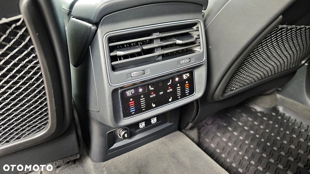 Audi Q8 - 26
