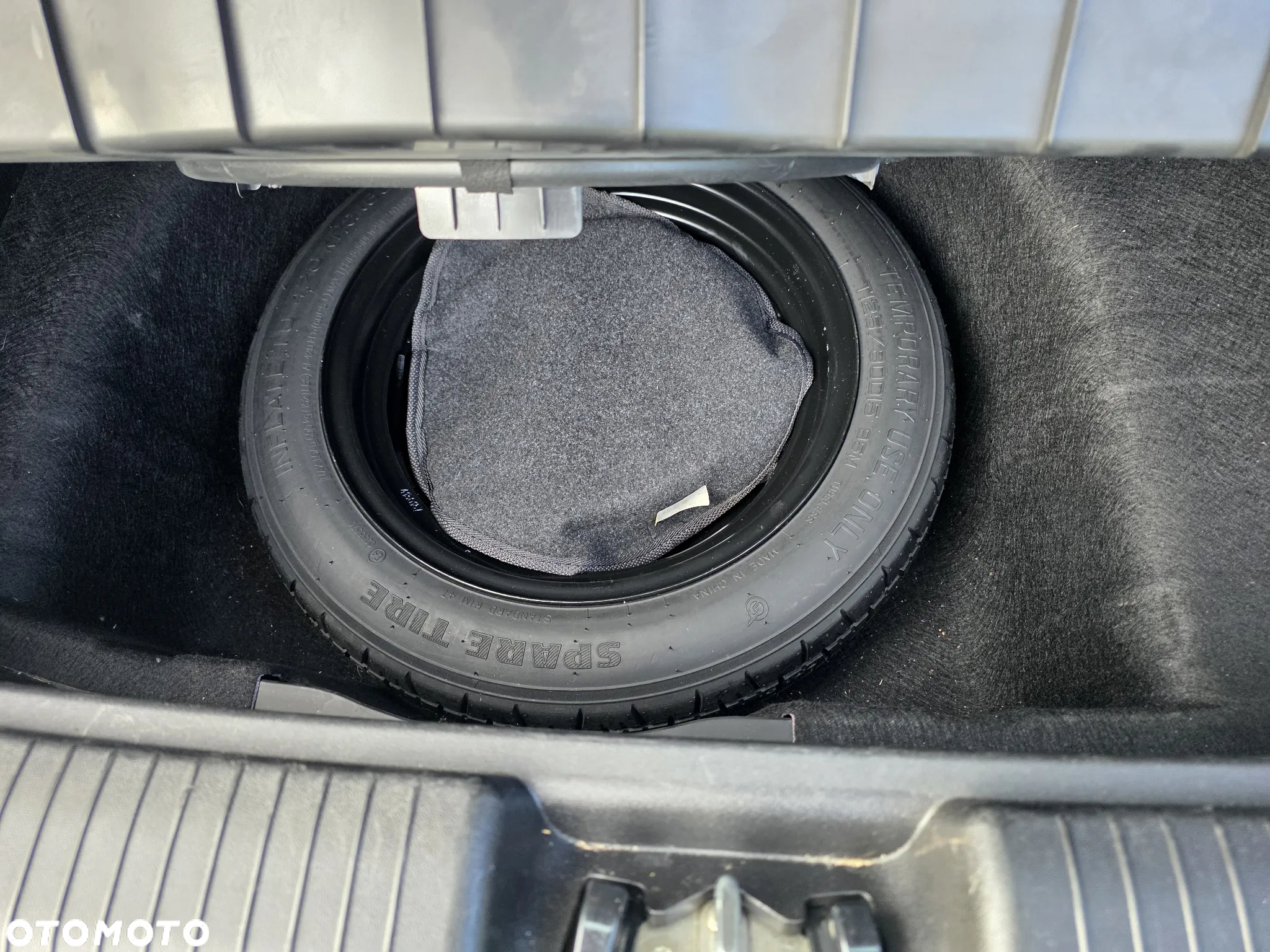 Hyundai ix20 1.4 Comfort - 16