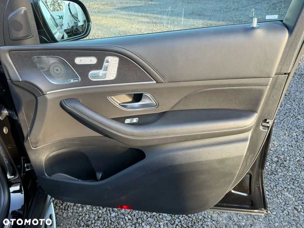 Mercedes-Benz GLE - 23