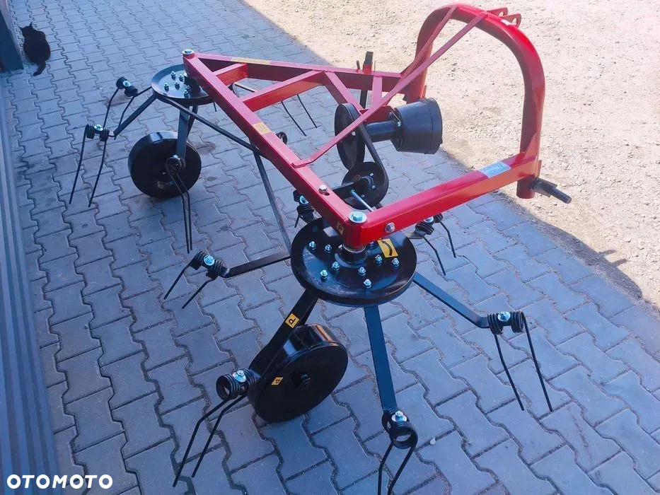 PAJĄK Karuzelowy Zawieszany Do Siana Trawy DOSTAWA - 8