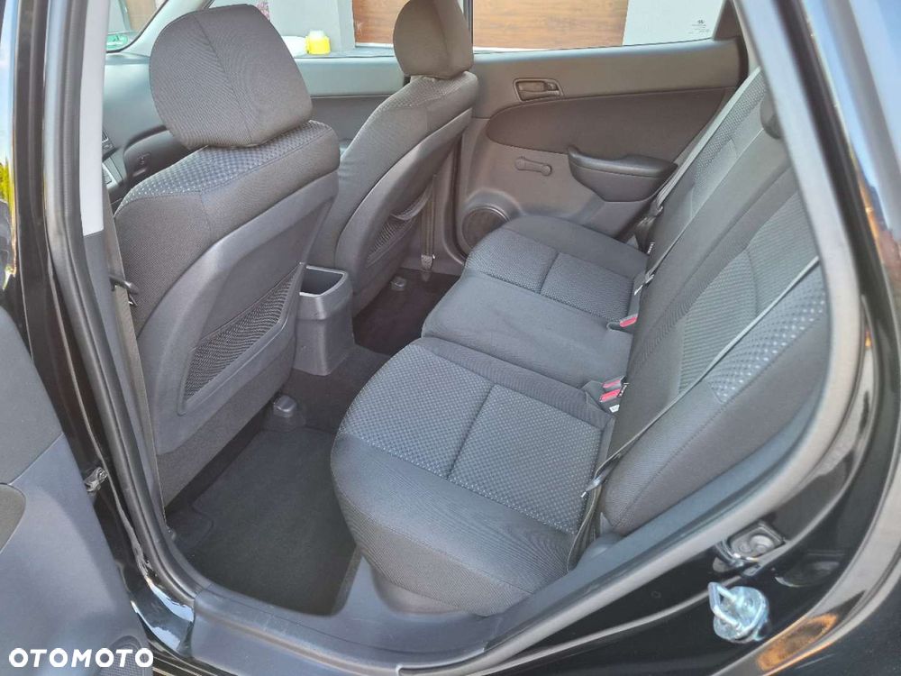Hyundai i30 - 17