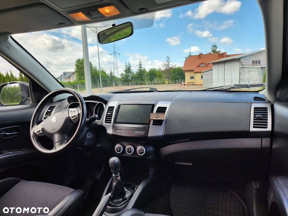 Peugeot 4007 HDI FAP 7-Sitzer Platinum - 26