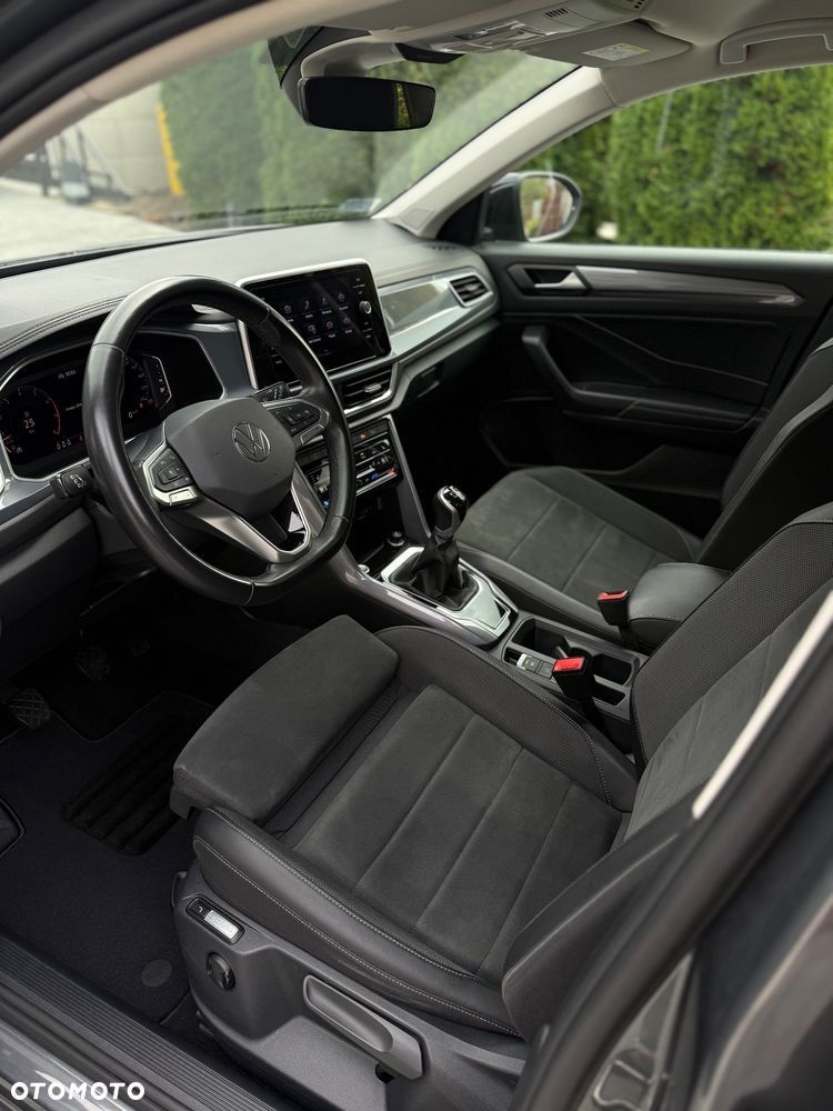 Volkswagen T-Roc 1.5 TSI Style - 17
