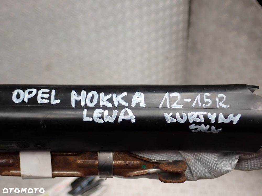 KURTYNA BOCZNA- PEUGEOT 308 T9, OPEL MOKKA, MERCEDES W176, SUZUKI SWIFT MK4, HYUNDAI I40, HYUNDAI IX35,ROVER VOGUE L405, AUDI A4 B8 AVANT, AUDI A4 B8, AUDI A4 B8 SEDAN, MERCEDES W163 ML, PEUGEOT 208 II, VW GOLF VII, AUDI A6 C6, AUDI A6 C7 KOMBI, AUDI A6 C7 SEDAN - 9