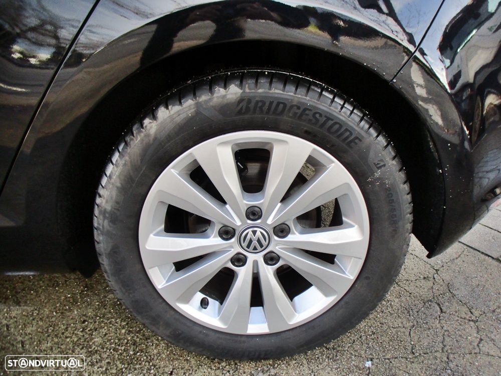 VW Golf 1.6 TDi BlueMotion Confortline - 33