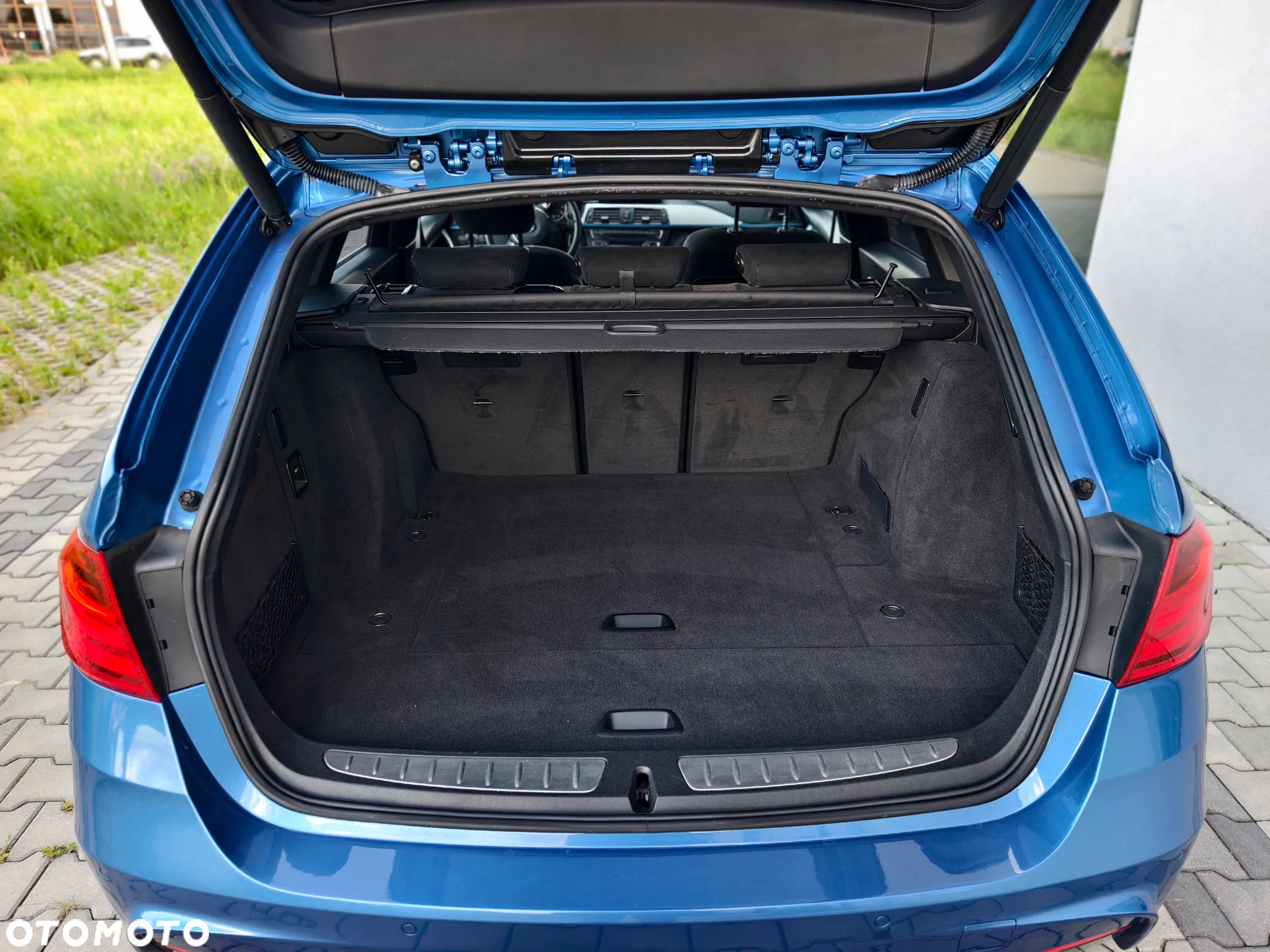 BMW Seria 3 318d Touring Blue Performance - 20