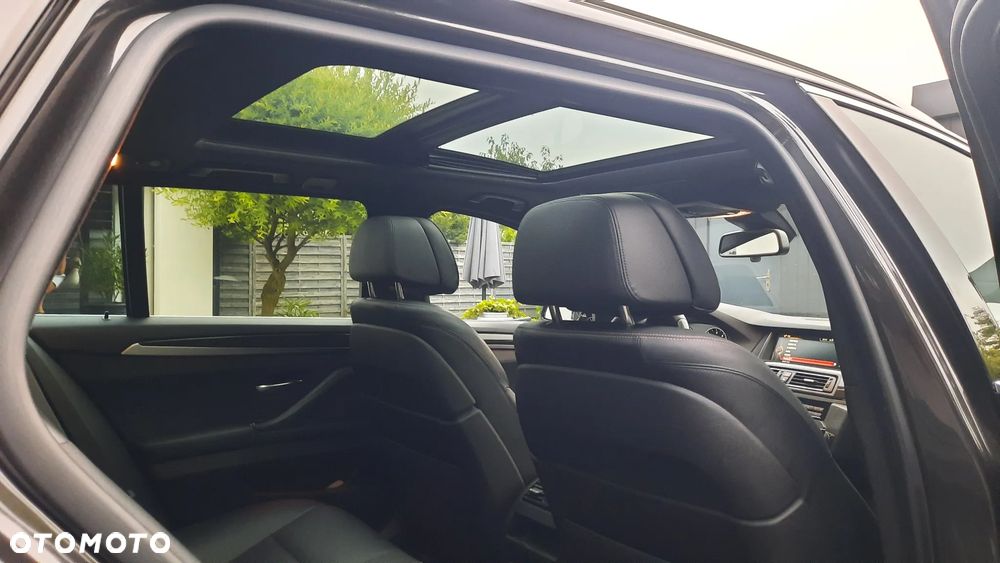 BMW Seria 5 530d xDrive Sport-Aut - 15