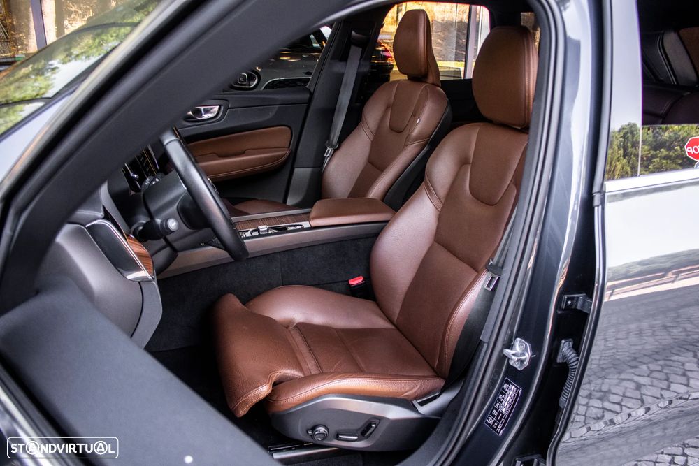 Volvo XC 60 2.0 T8 PHEV Inscription Expression AWD - 27