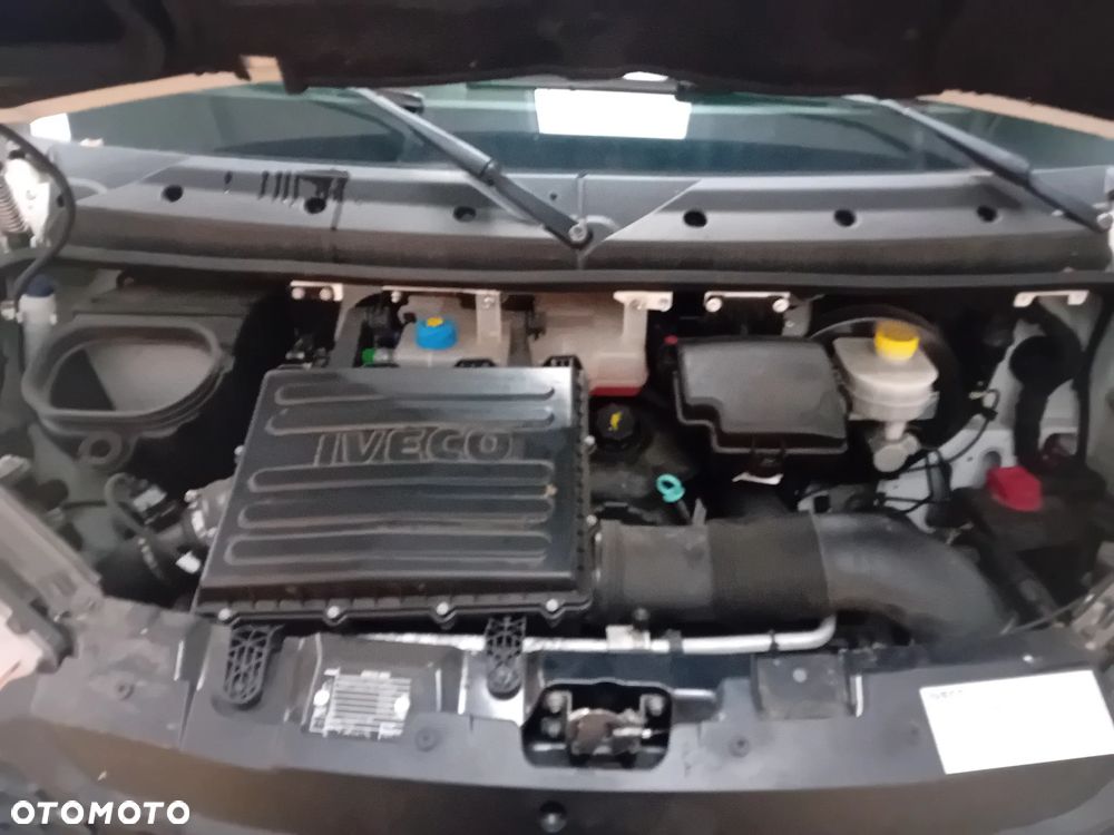 Iveco Daily 35S15 - 23