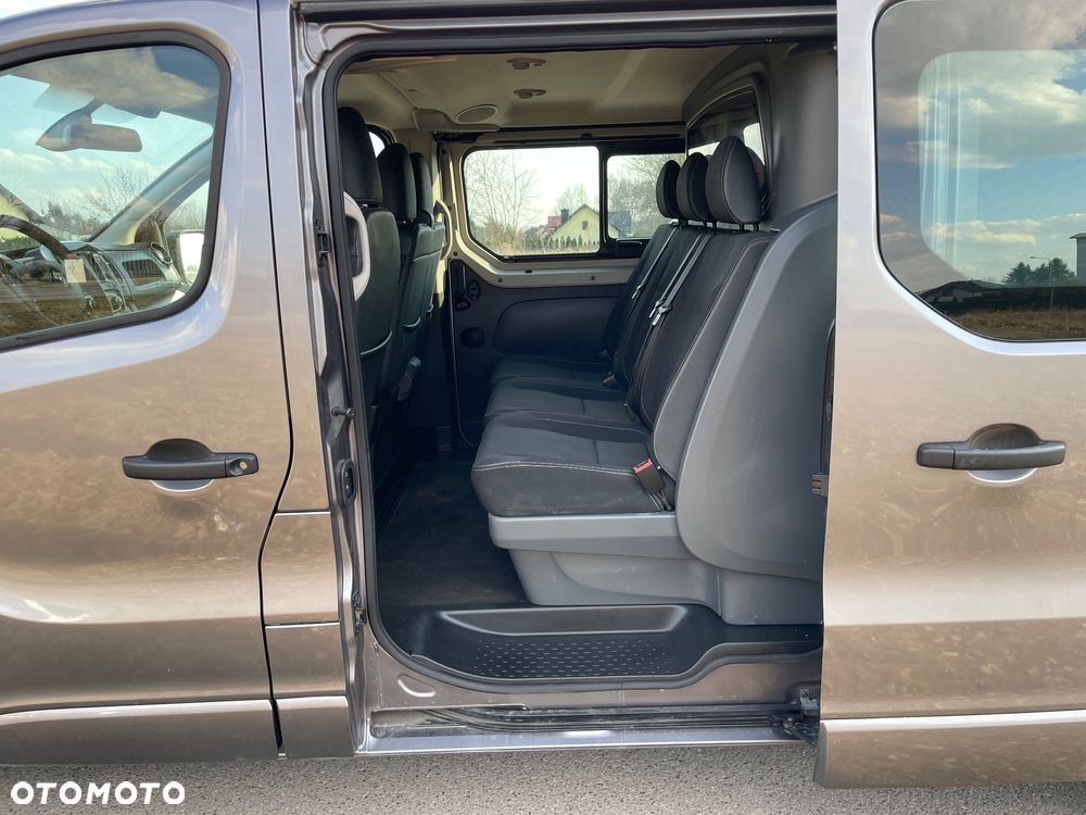 Renault TRAFIC - 6