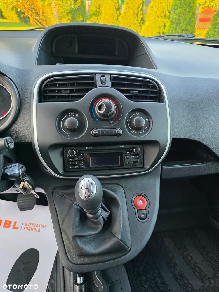 Renault Kangoo MAXI - 16
