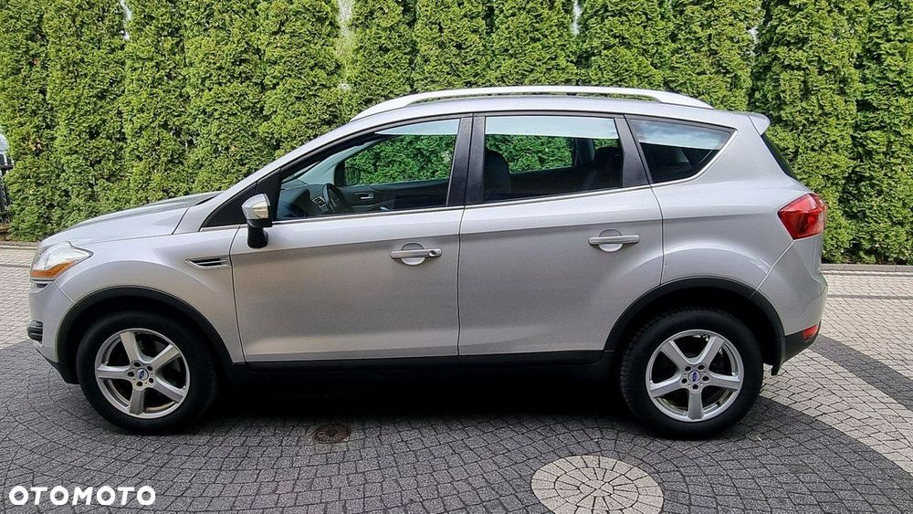 Ford Kuga - 3