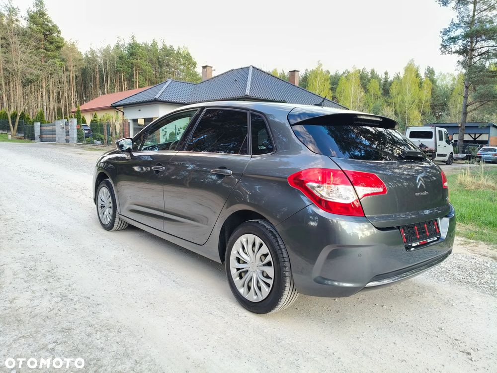 Citroën C4 VTi 120 Exclusive - 4