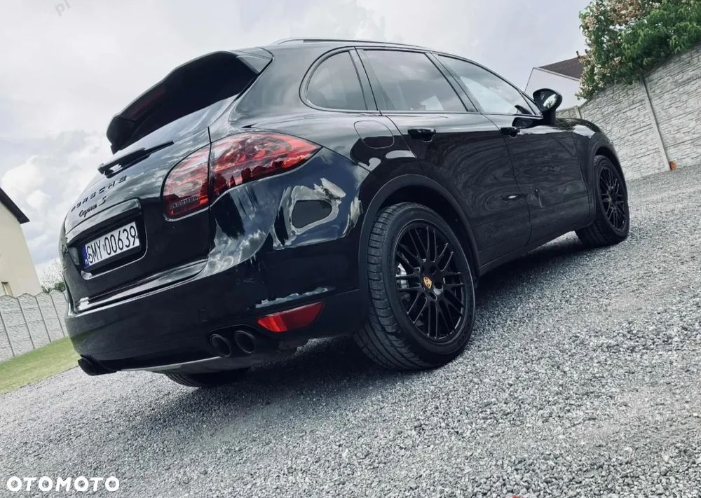 Porsche Cayenne - 9