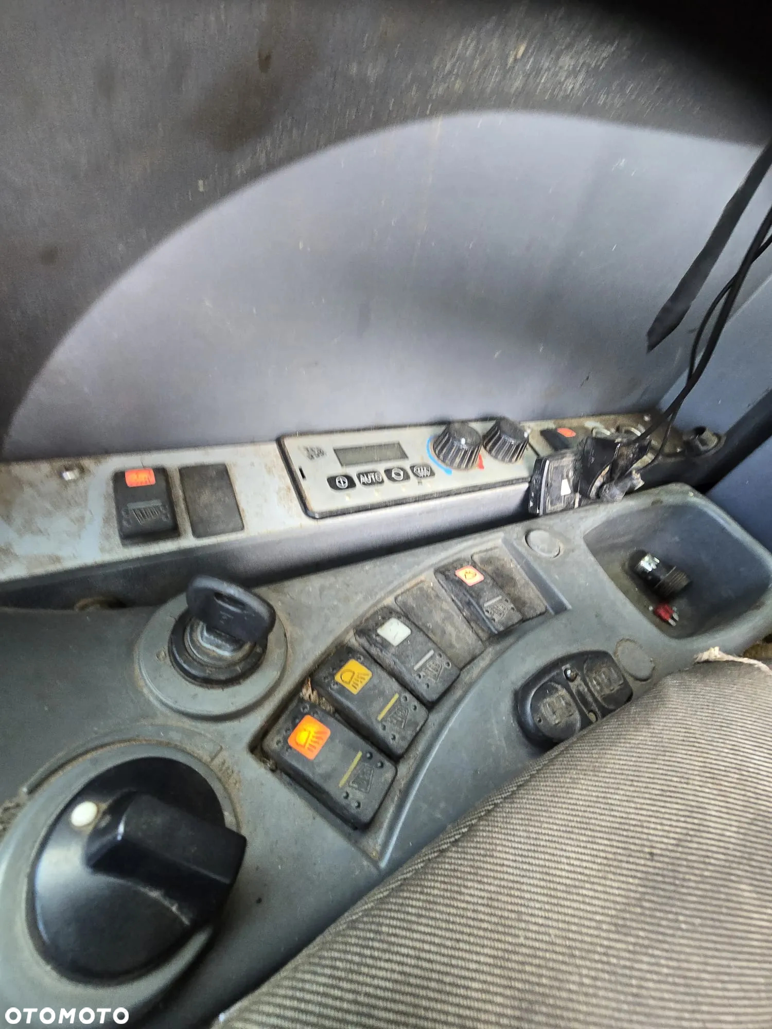 JCB JS160 LC - 14
