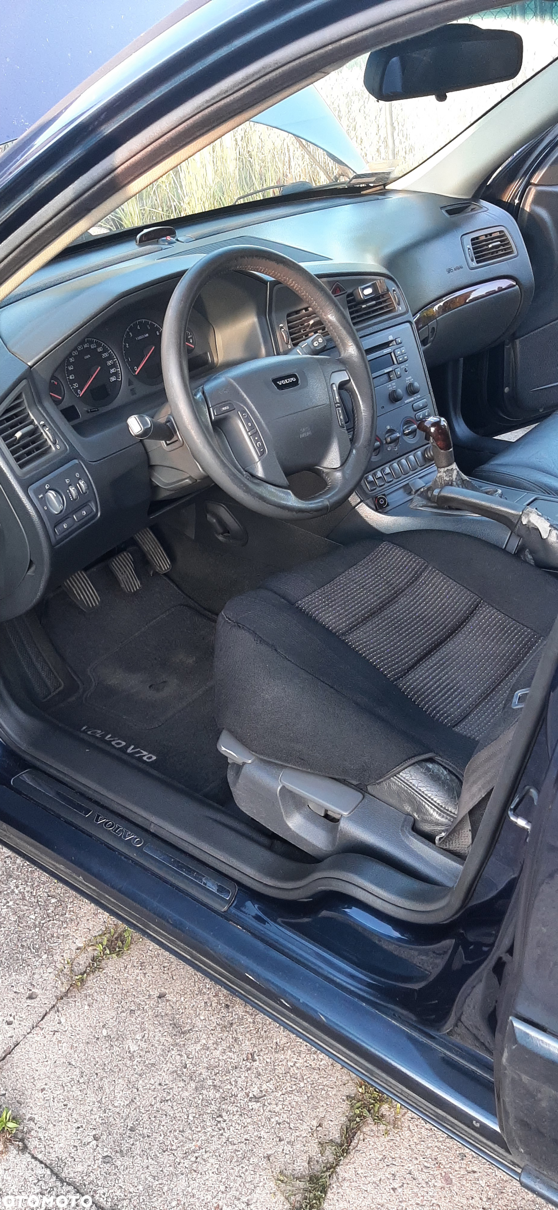Volvo V70 2.4 - 14