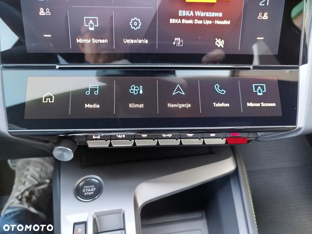 Peugeot 308 1.2 mHEV GT S&S e-DCS6 - 27