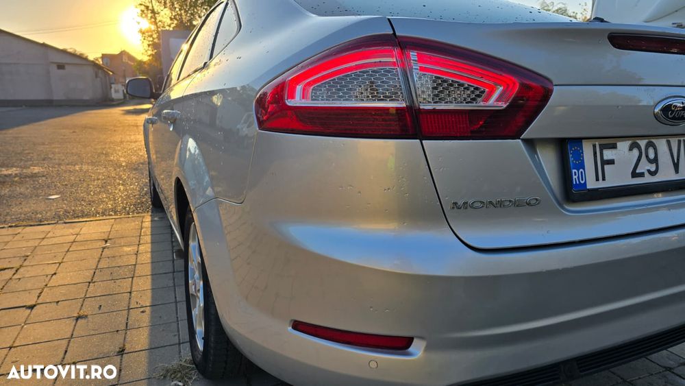 Ford Mondeo - 11