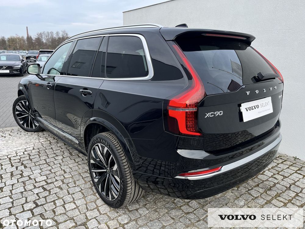 Volvo XC 90 - 9