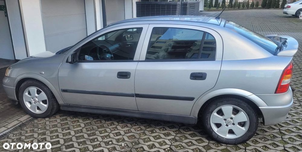 Opel Astra 1.6 - 1