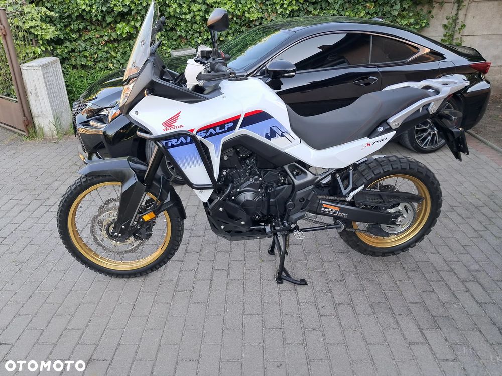 Honda Transalp - 11