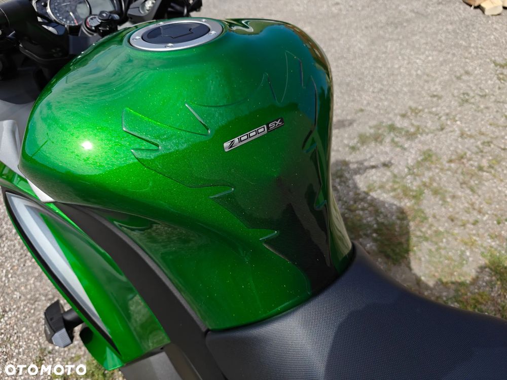 Kawasaki Ninja 1000 SX - 23