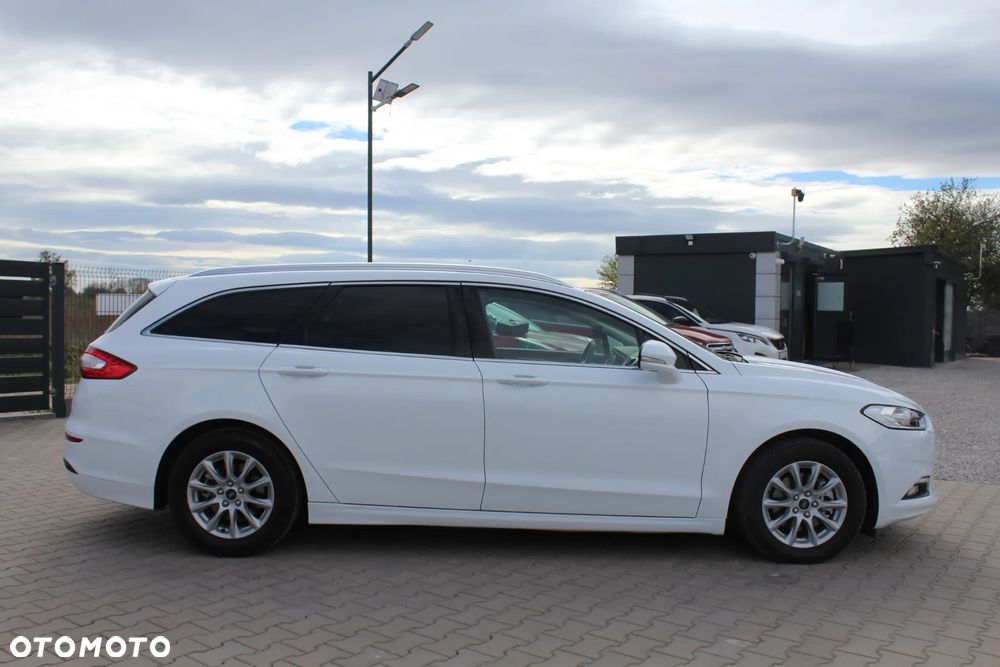 Ford Mondeo 2.0 TDCi Titanium - 10