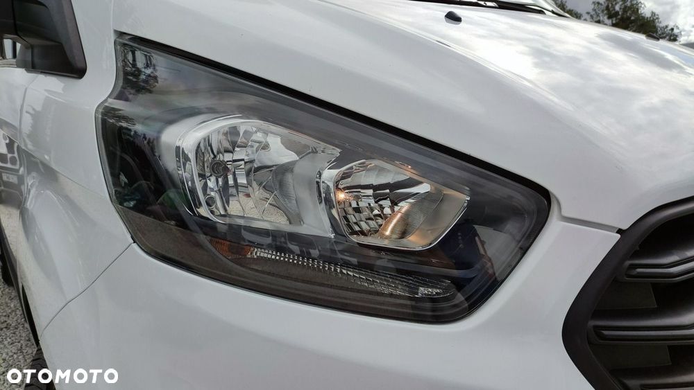 Ford Transit Custom - 16