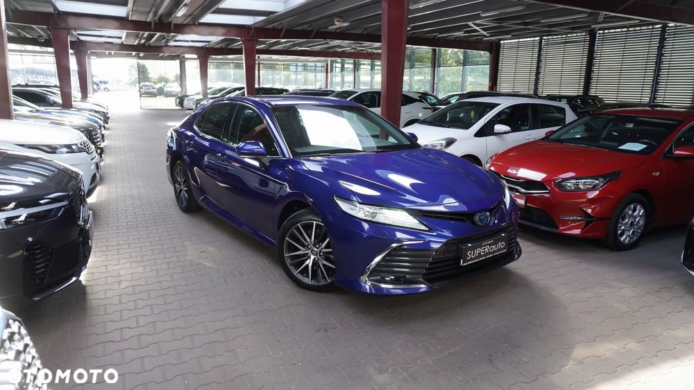 Toyota Camry 2.5 Hybrid Executive CVT - 3