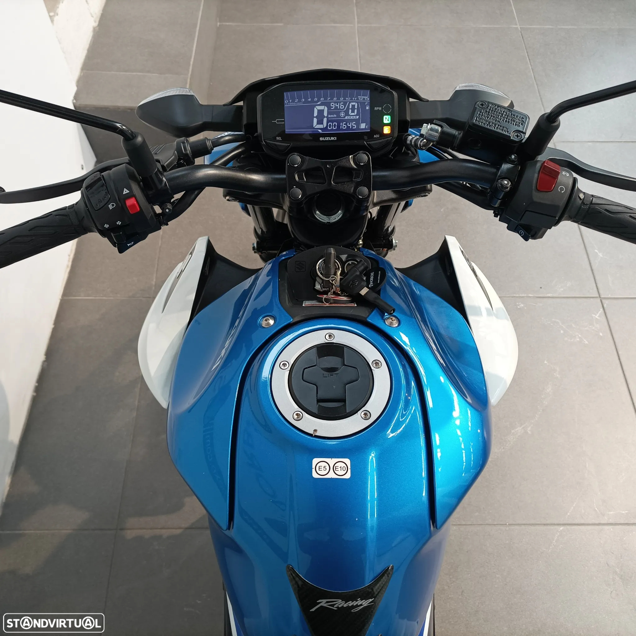 Suzuki GSX -S 125 - 5