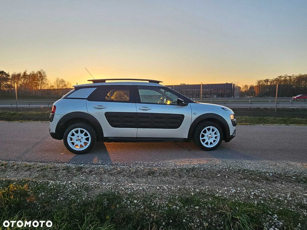 Citroën C4 Cactus - 8