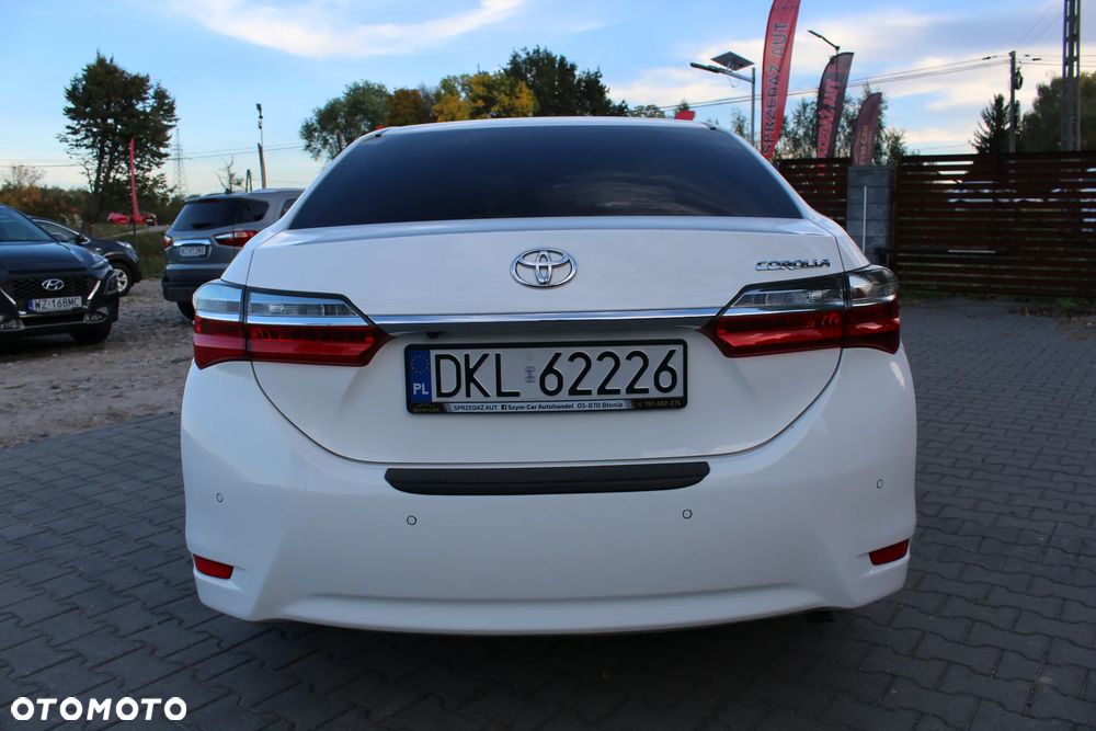 Toyota Corolla 1.6 Premium MS - 6