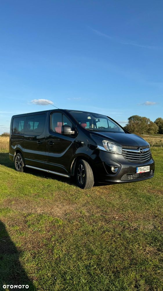 Opel Vivaro - 1