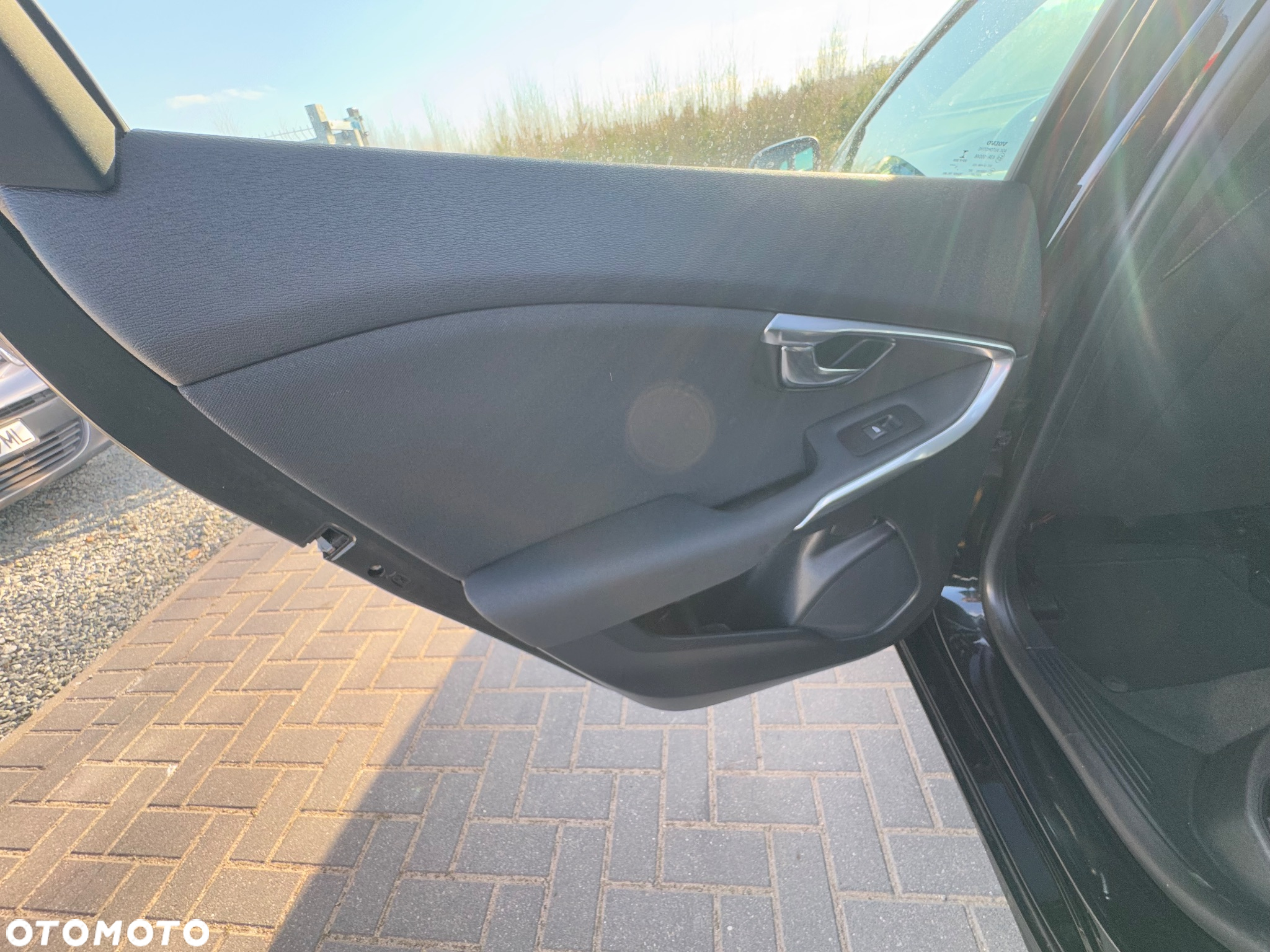 Volvo V40 D2 Drive-E Momentum - 35