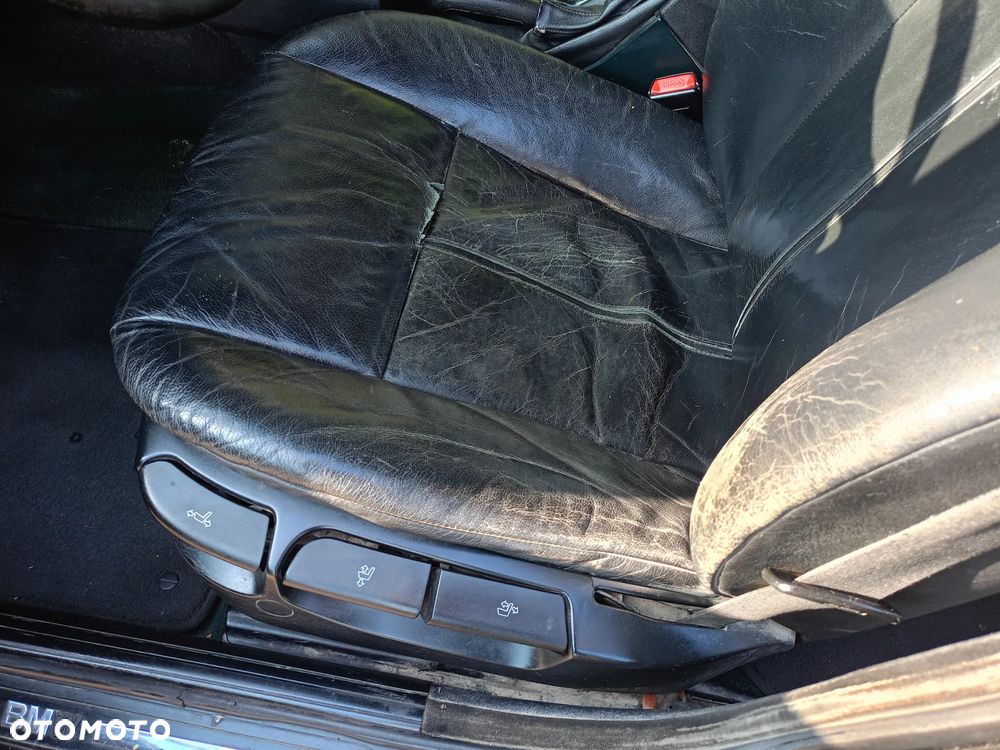 BMW Seria 5 525d - 16