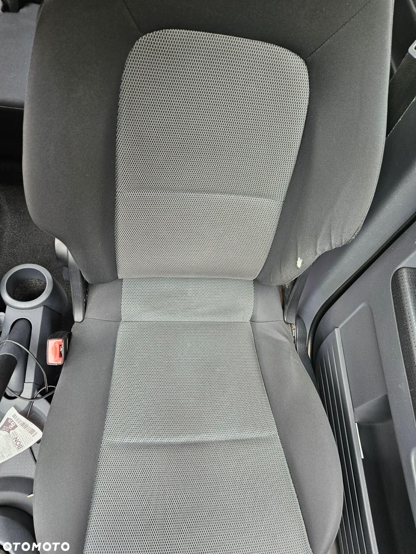 Mitsubishi Colt - 7