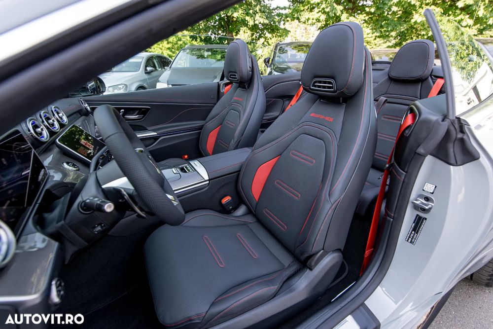 Mercedes-Benz CLE Mercedes-AMG 53 4M+ Cabrio AMG S.SHIFT TCT 9G - 6