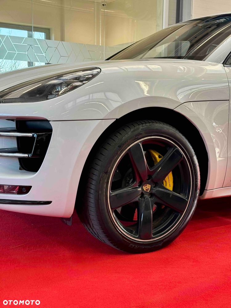 Porsche Macan - 29