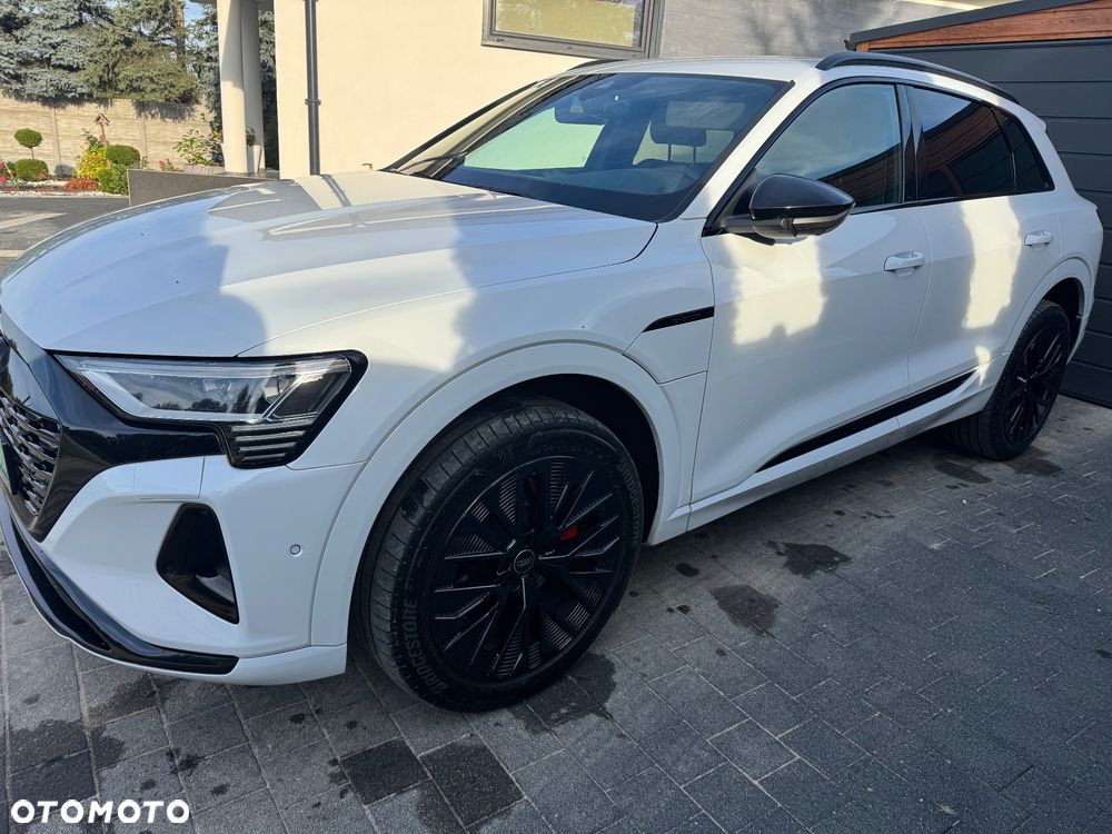 Audi Q8 e-tron 50 95kWh Quattro S Line - 3