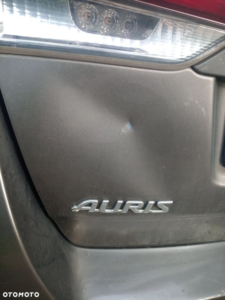 Toyota Auris 1.6 Premium - 7