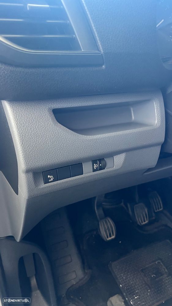 Citroën Jumpy 2.0  BlueHDI M 150cv C/Sistema de Frio - 18