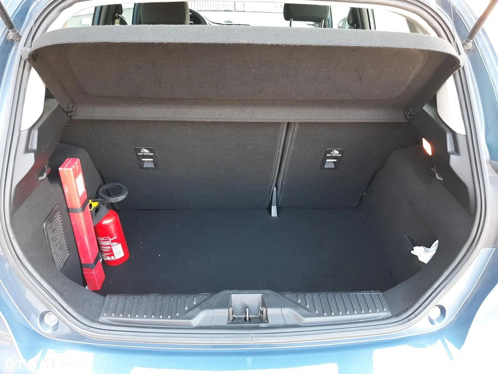 Ford Fiesta 1.1 Trend - 14