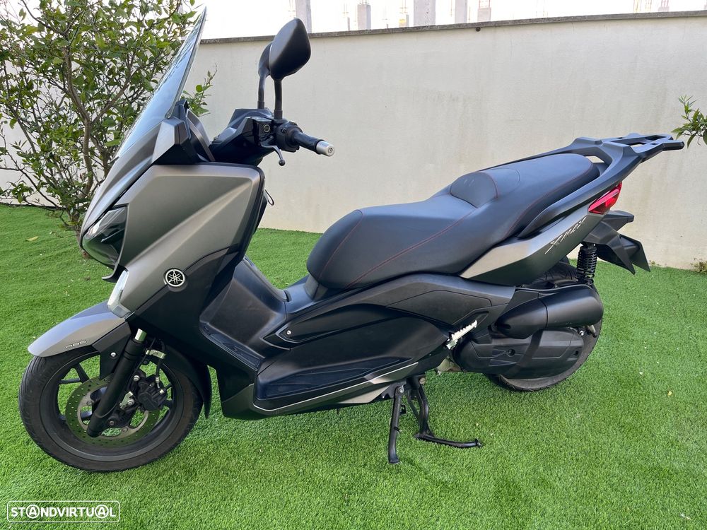 Yamaha X-Max - 5