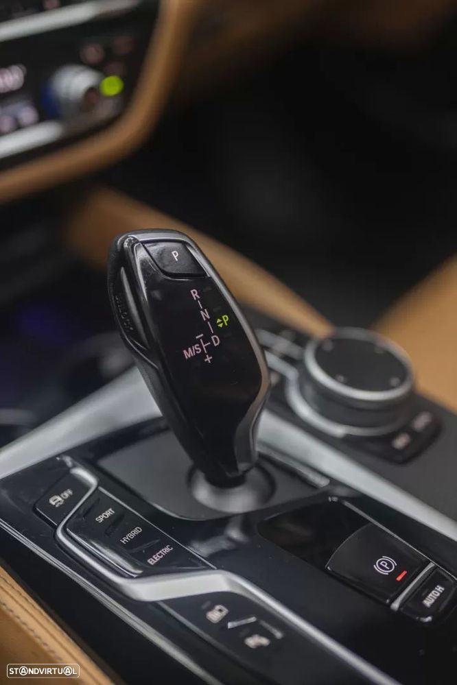 BMW 530 e xDrive Aut. - 38