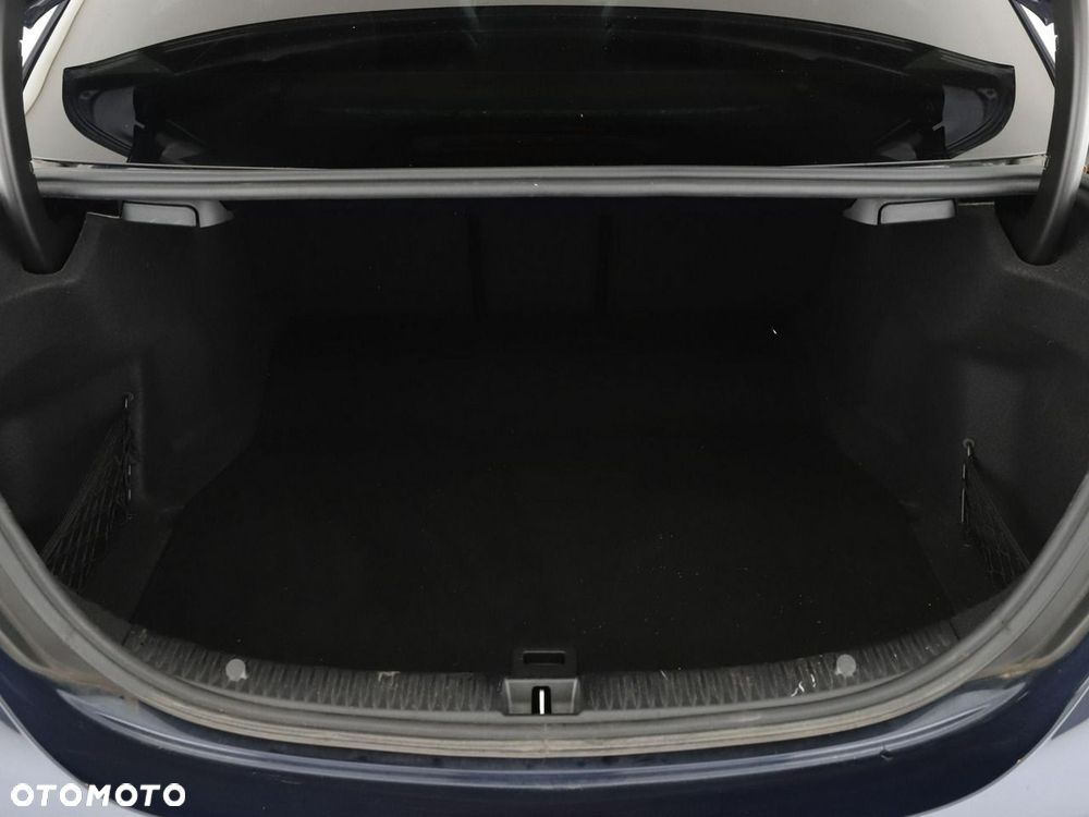 Mercedes-Benz Klasa C 300 9G-TRONIC Avantgarde - 21