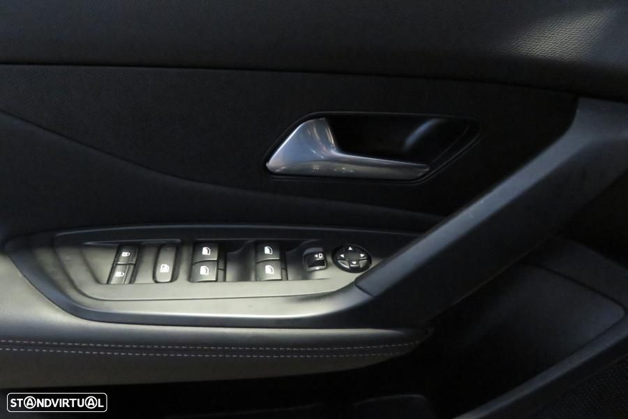 Peugeot 308 SW 1.5 BlueHDi Allure Pack EAT8 - 18